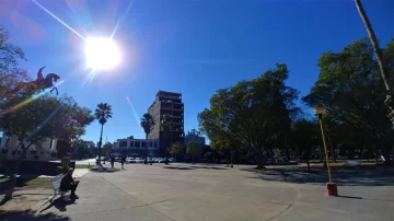El calor continuará siendo intenso durante este martes y la máxima alcanzará los 31ºC