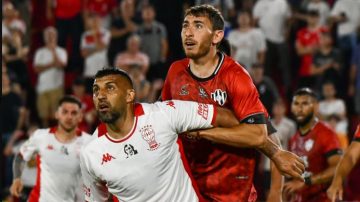 Central Córdoba empató sin goles ante Huracán y ya lleva 13 encuentros sin perder