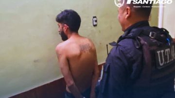 Una mujer activó a tiempo el botón antipánico y evitó que su sobrino le robe en la casa