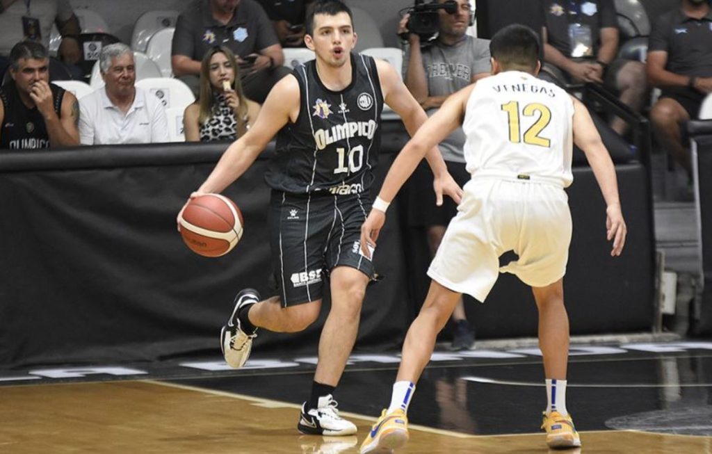 Olímpico venció a Obras en tiempo suplementario y se clasificó al Final 4
