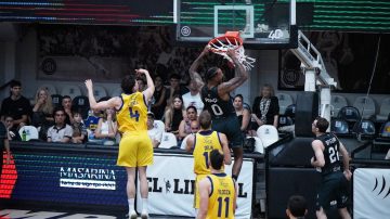 Olímpico le propinó una paliza a Boca, el actual campeón de la LNB