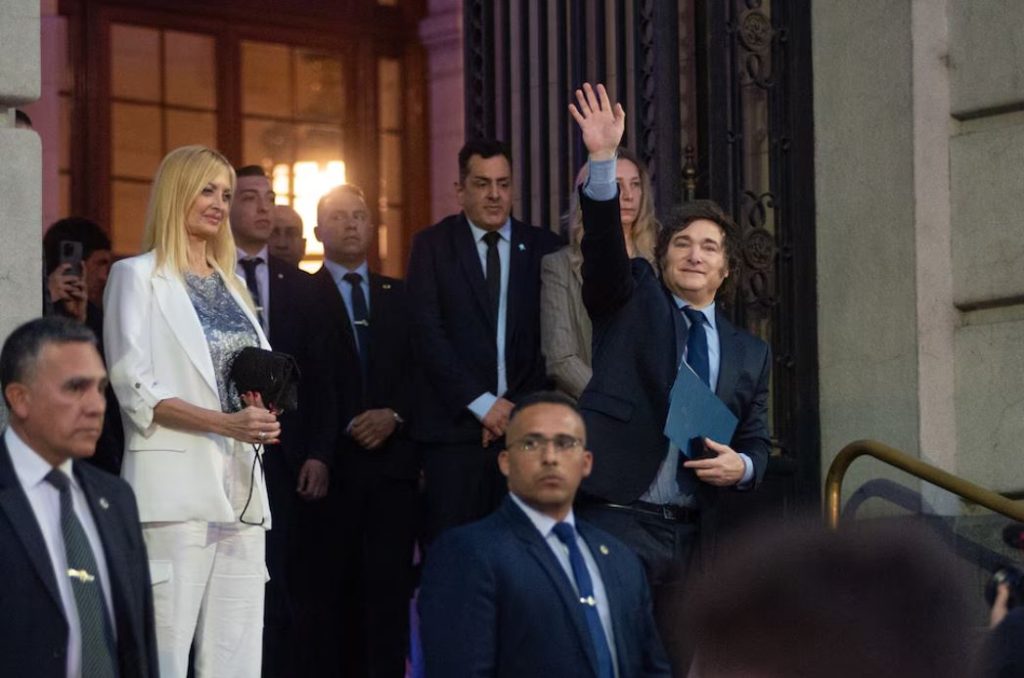 Milei inauguró el Palacio Libertad y volvió a hablar de las universidades