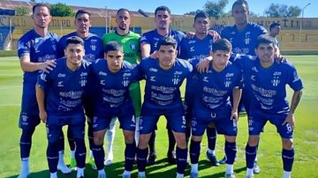 Sarmiento obtuvo un valioso empate en Bahía Blanca y definirá en La Banda