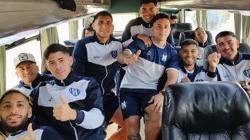 Sarmiento partió hacia Catamarca para la final más soñada