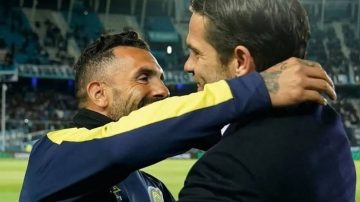 Carlos Tevez le deseó lo mejor a Gago en Boca y apuntó contra Riquelme y la dirigencia