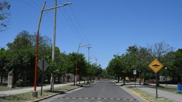 Atención: confirman que desde este martes, una calle pasará a ser mano única