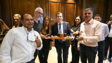 Zamora recibió a estudiantes en el marco de “Conociendo mi provincia”