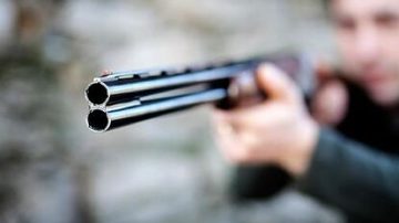 Misterio en la Ruta 34: un hombre disparó y “se llevó” a una mujer en una estación de servicio