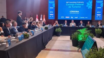 Santiago del Estero brilló en el Consejo Federal del Turismo: más frecuencia de Flybondi e impulso al legado histórico
