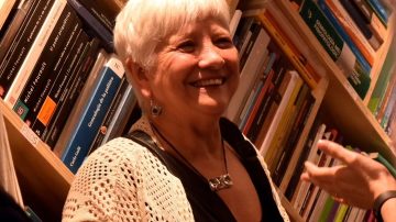 La Facultad de Humanidades de la UNSE cierra con éxito la visita de Mirta Zaida Lobato