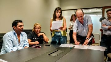 El MOCASE logra acuerdo por tierras en La Providencia tras reunión con autoridades y empresarios