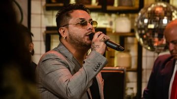 Llega a Santiago del Estero, Uriel Lozano que promete un show a pura cumbia romántica