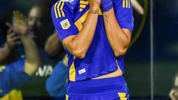 La emoción de Exequiel Zeballos por el gol, después de 446 días que alegró a los hinchas de Boca