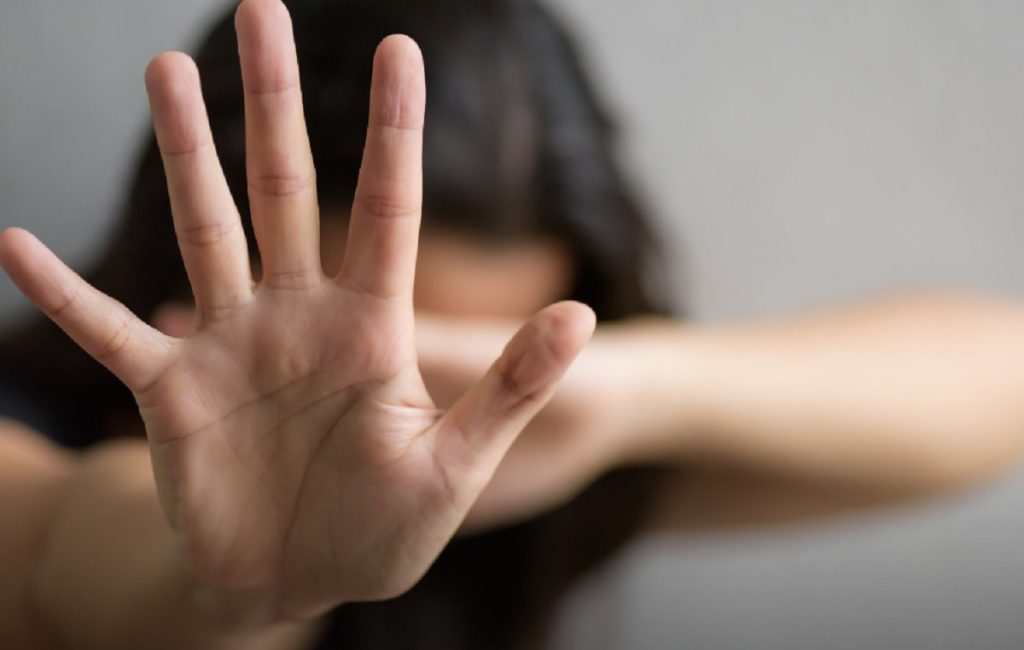 Una mujer bandeña denunció que su ex irrumpió en su casa y la violó