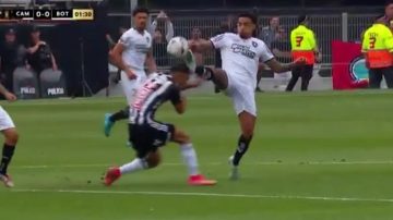 VIDEO. La imprudente jugada de Gregore que dejó a Botafogo con 10 al minuto de juego