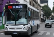 AHORA | La UTA anunció paro total de transporte urbano e interurbano desde la 0 de este viernes 10 de abril