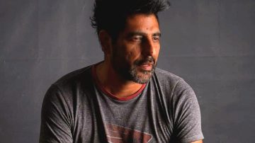 Demi Carabajal presentó “El peñero en vivo”, su nuevo material con participación del público