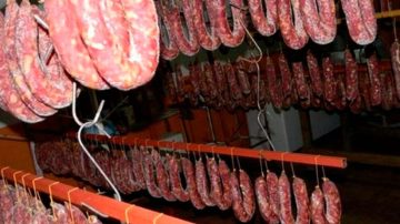 Brote de triquinosis en Córdoba: detectaron 41 casos y hay tres personas hospitalizadas