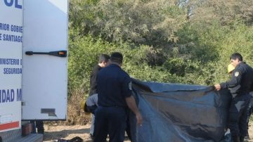 “Si alguien vio algo, que me avise por favor, que esto no quede así”, dijo la madre del guardiacárcel que apareció muerto