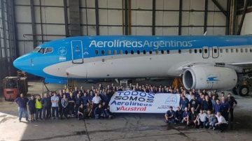 Aerolíneas Argentinas y gremios aeronáuticos cerca de un acuerdo