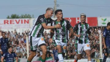 Sarmiento perdió ante Villa Mitre en Bahía Blanca y todo se define en La Banda