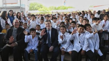 Zamora anticipó cuándo se volverá a reunir con la Mesa de Diálogo