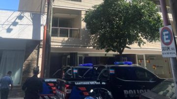 Hallan a una mujer sin vida en un edificio céntrico de Santiago del Estero