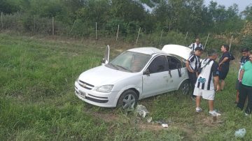 Susto en la Ruta 34: hinchas de Central Córdoba protagonizaron un violento vuelco cuando volvían tras el triunfo
