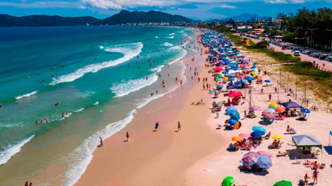 ¿Vacaciones en Brasil? Esta es la mejor forma de pagar para que te rinda tu plata