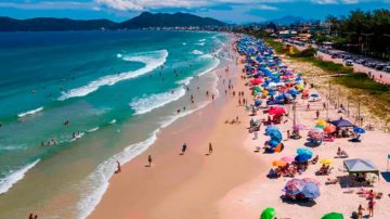 ¿Vacaciones en Brasil? Esta es la mejor forma de pagar para que te rinda tu plata