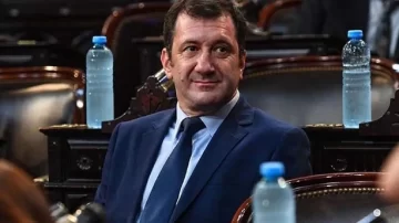 Edgardo Kueider habló desde Paraguay: “Las denuncias contra mí surgieron a partir de mi voto a favor a la Ley Bases”