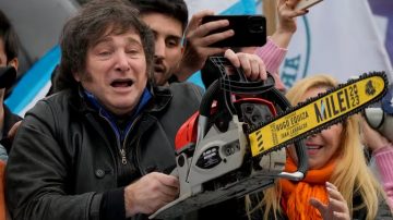 Javier Milei prometió continuar con la motosierra en 2025: “Vamos a avanzar con privatizaciones”