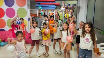 Todo listo para el taller de “DecorArte”, destinado para niños en el CCB