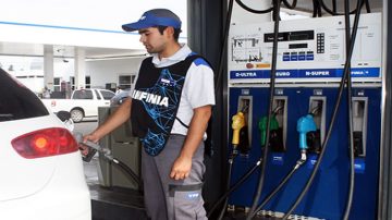 Nuevo mes, nuevo aumento del combustible: así quedaron los precios en Santiago del Estero