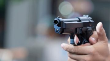 Inseguridad y violencia a plena luz del día: a punta de pistola se llevaron $7 millones de una pollería