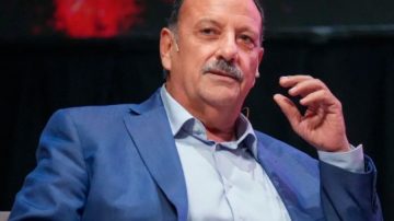 Quintela duro contra Milei: “Obligar a los ancianos a elegir entre comer o medicarse es una eutanasia encubierta”