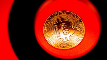 El bitcóin alcanza la cifra histórica de 100.000 dólares