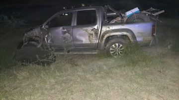 Camioneta con cinco ocupantes, uno de ellos un niño, volcó por esquivar un animal