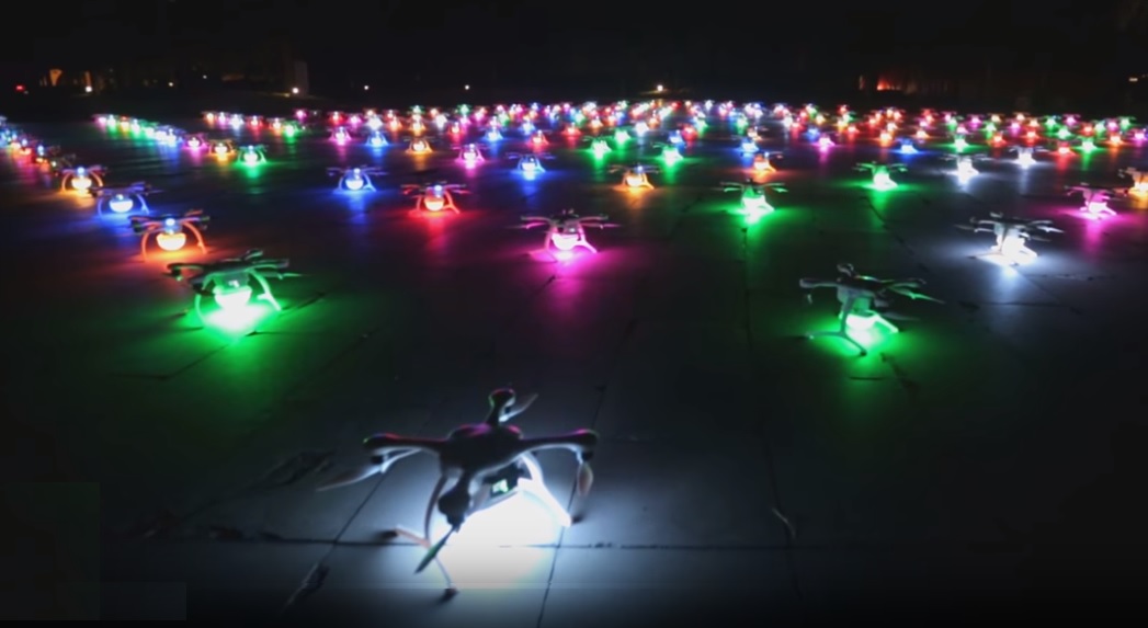 Espectáculo de drones en Florida salió mal y dejó decenas de heridos