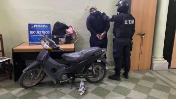 Detienen a un hombre con herramientas y elementos robados cerca de la cancha de hockey