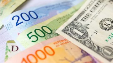 Adiós al Impuesto País: que va a pasar con Netflix, Amazon y Spotify