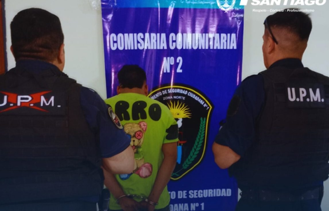 Pillaron a un motochorro forcejeando con una mujer, lo detuvieron y esclarecieron un segundo hecho