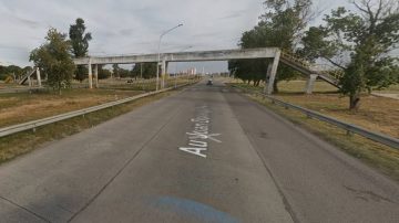 Dramático rescate de un hombre que intentó tirarse desde un puente en La Banda