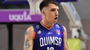 Quimsa cerró el año con una victoria ante Riachuelo en el Ciudad