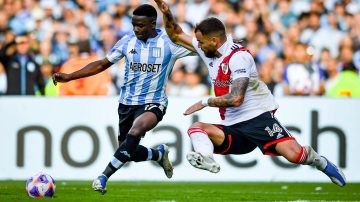 River cierra el año visitando a Racing en Avellaneda: horario y formaciones