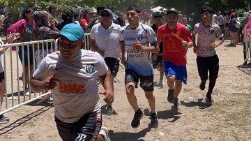 San Esteban en el corazón de la religiosidad popular santiagueña: la historia detrás de la carrera de los indios