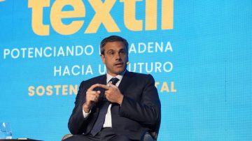 “El FMI, como hizo con Cambiemos, le va a dar un préstamo político al gobierno que lastima a los argentinos”