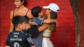 Furor por la participación de Thiago Messi en un amistoso en el predio de Racing