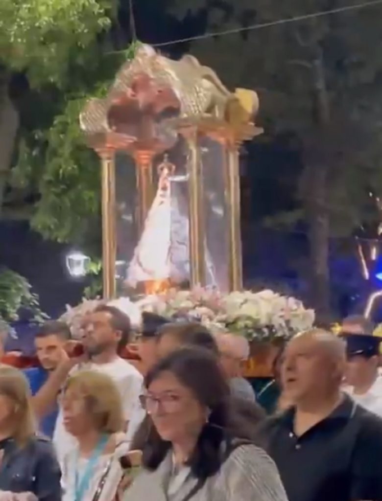 Se reunieron más de 800 peregrinos para honrar a la Virgen del Valle