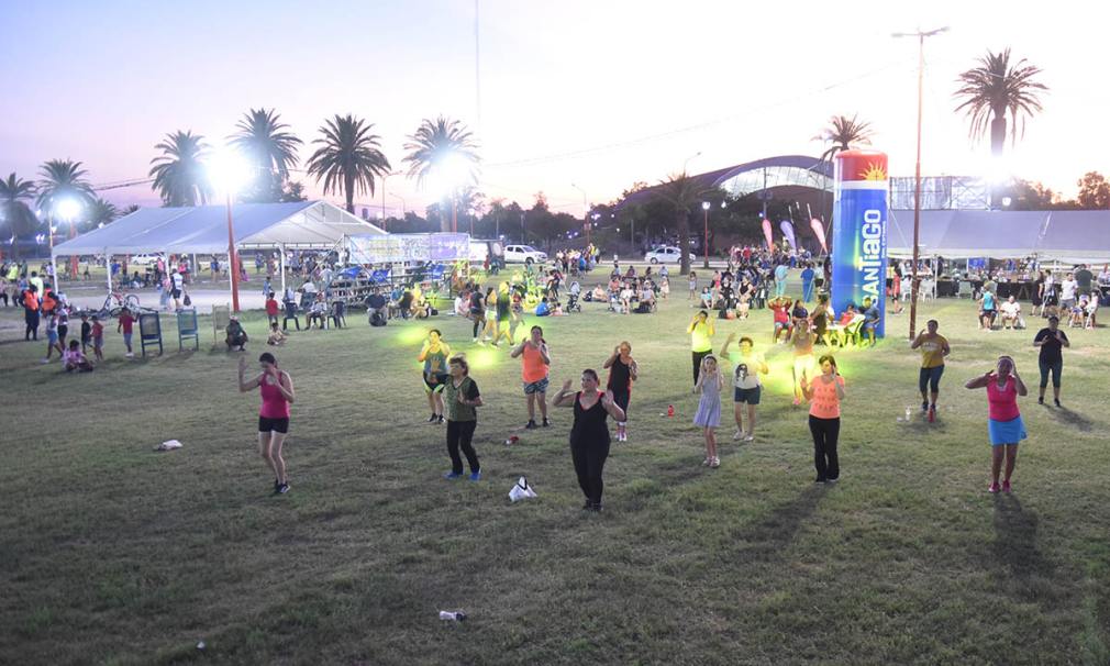¡Desde este viernes! Se viene una nueva edición de Santiago es tu Río en la costanera